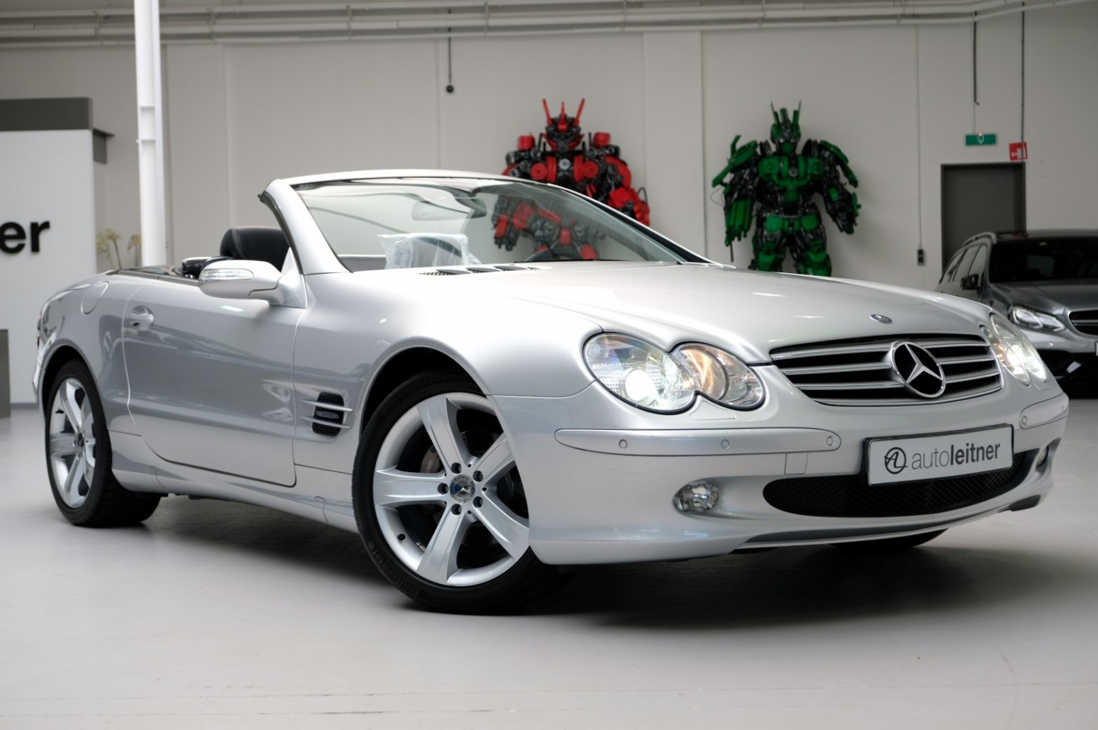 2005 Mercedes SL 350 Edition 50 Roadster R230 Silver Arrow metallic zum ...