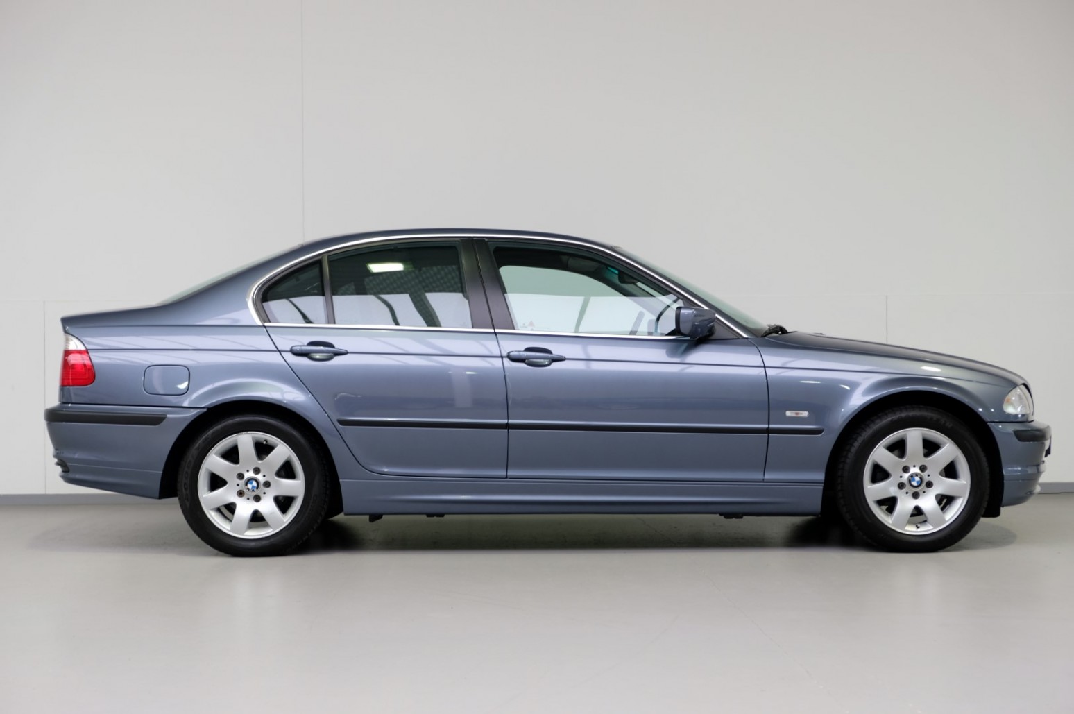 Bmw 320i 1998